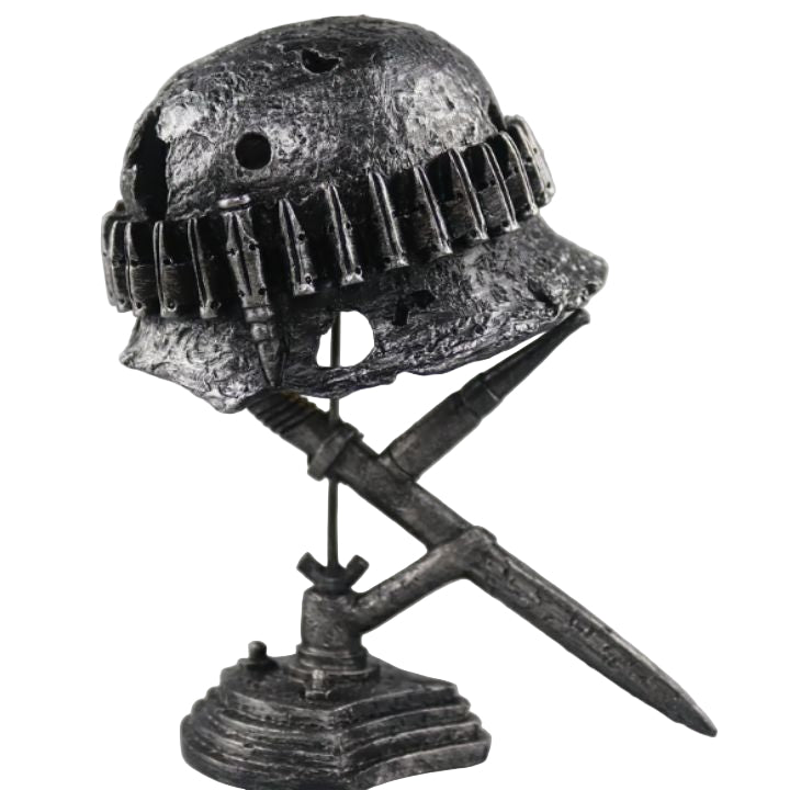 Vintage Pöytävalaisin Teräskypärällä 0