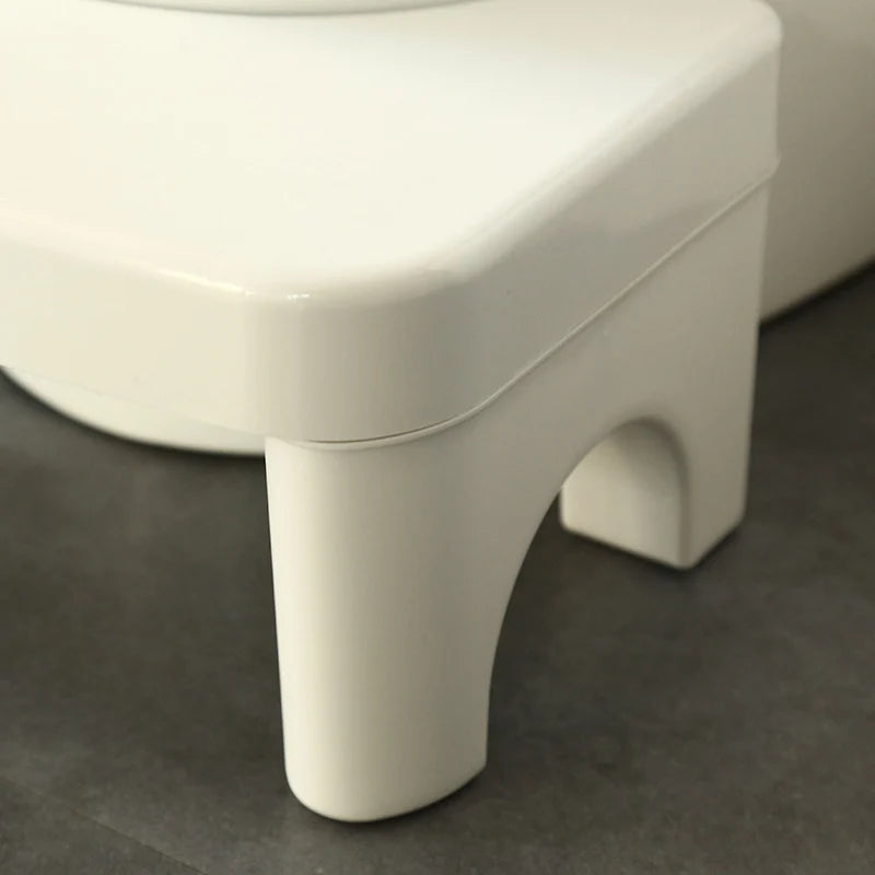 WC-jakkara ergonomisella muotoilulla luonnolliseen kyykkyasentoon 3