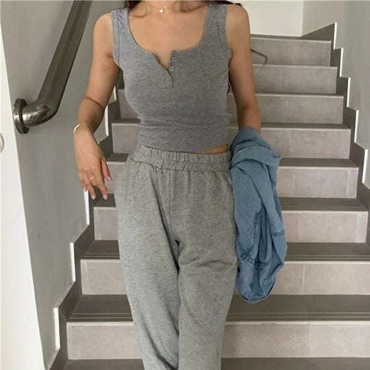 Naisten Ribbed Button-Down Tank Toppi