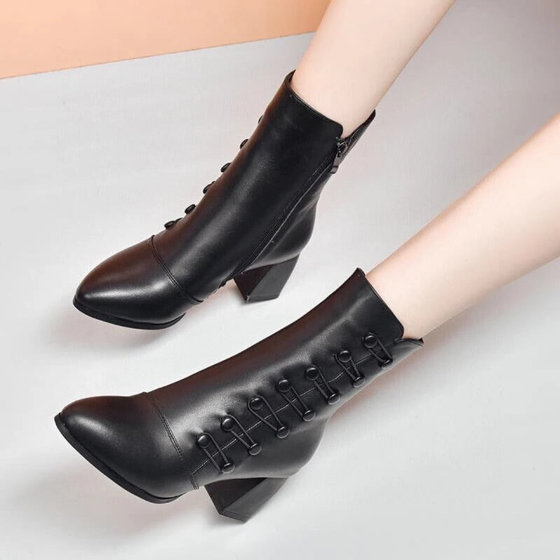 Naisten Chelsea High Boots