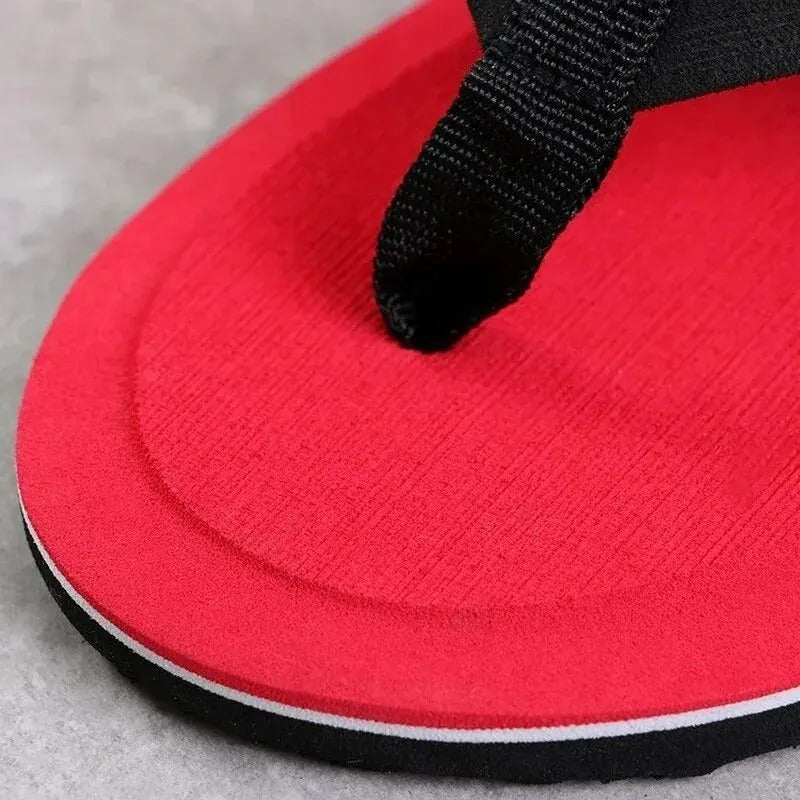 Miesten liukumattomat ranta-flip-flopit