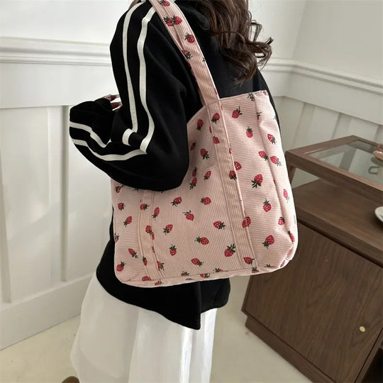 Naisten Corduroy Strawberry Print olkalaukku