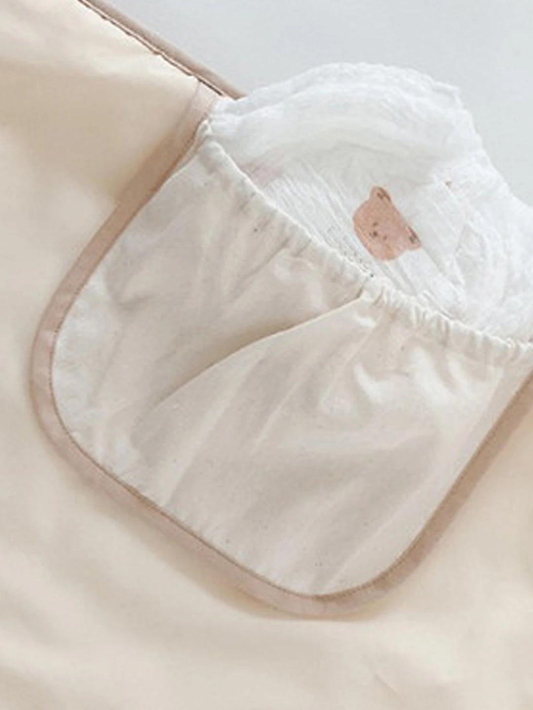 Infant kokoontaitettava vaipanvaihtolaite
