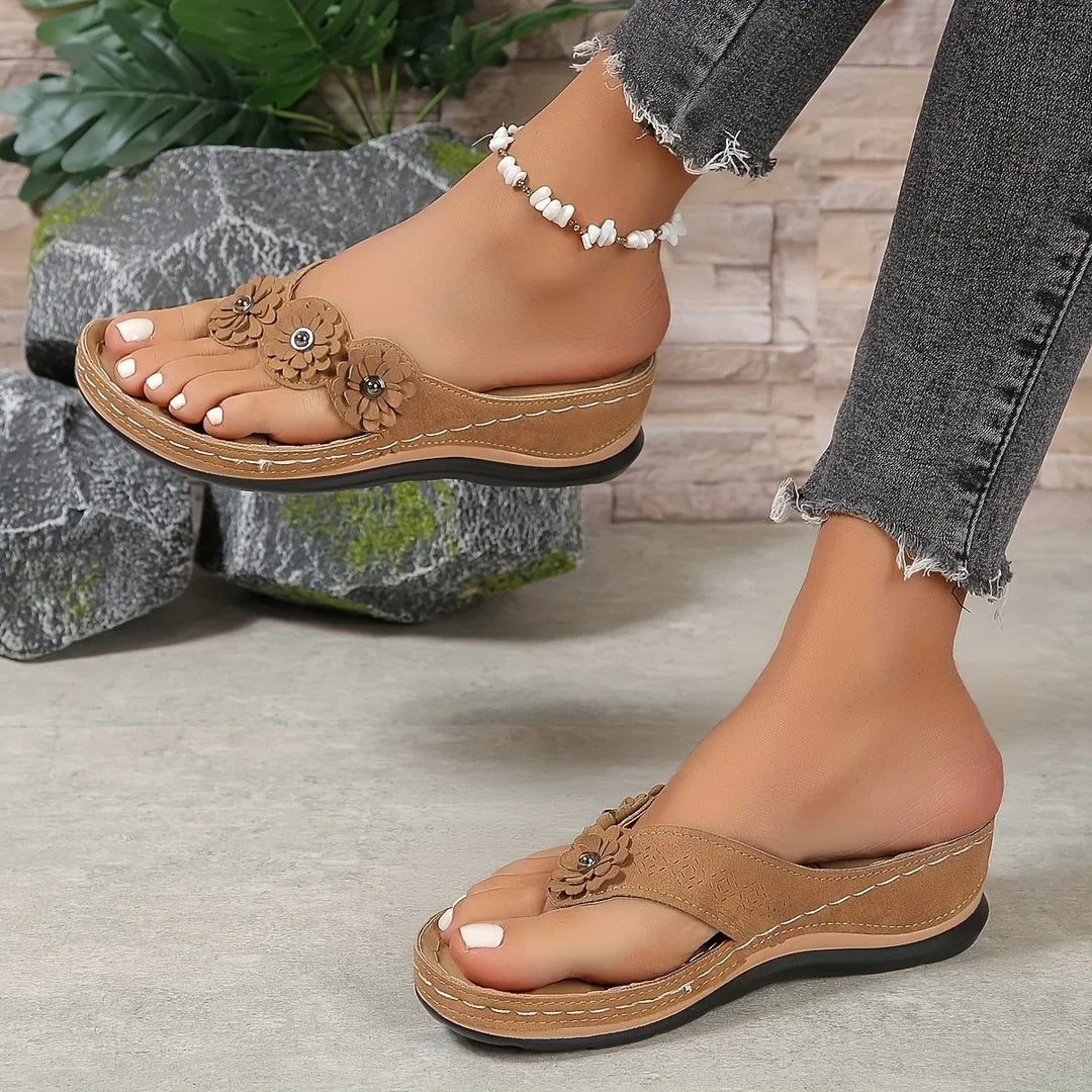 Naisten Floral Slip-On Beach tossut